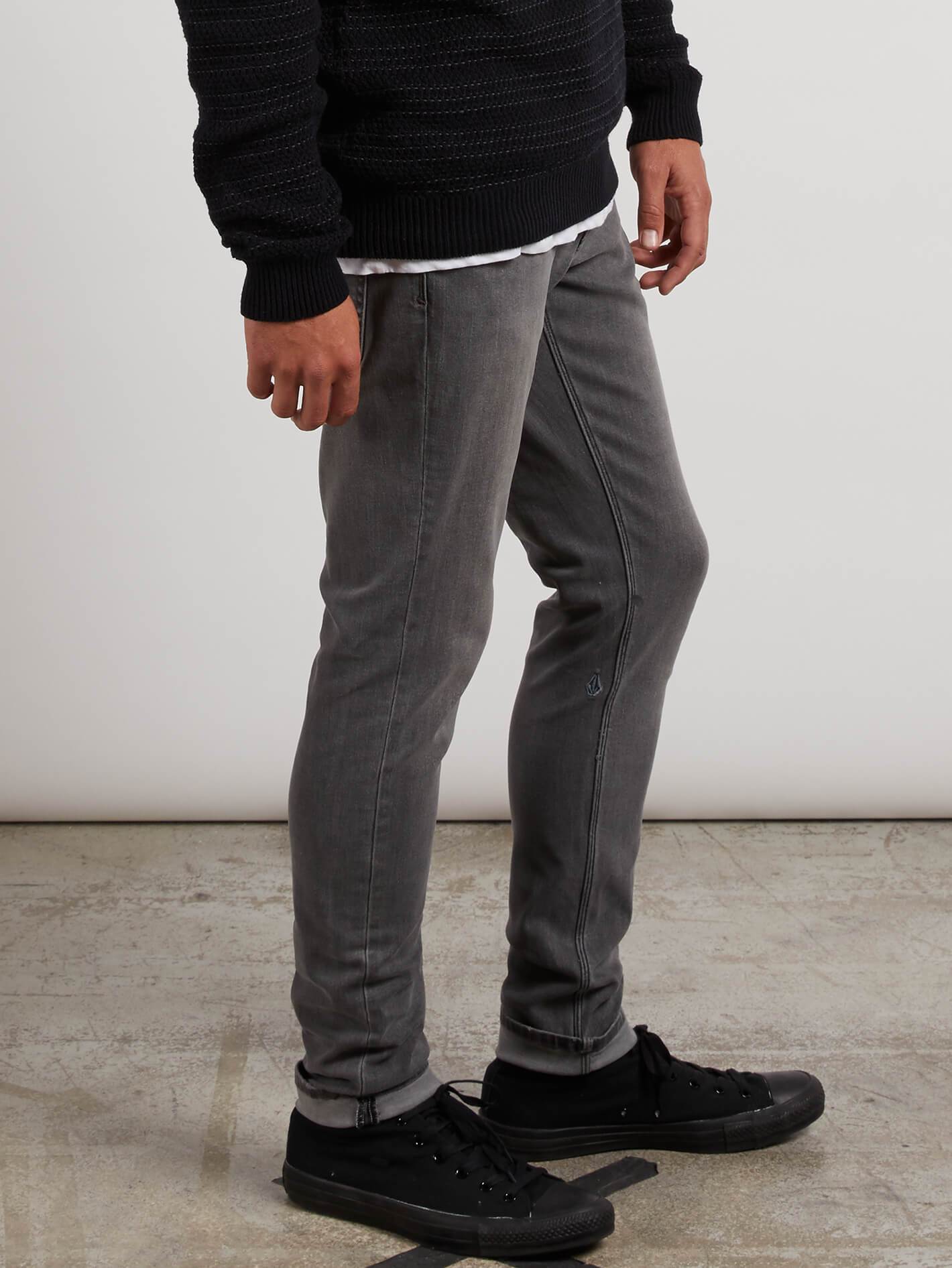 2X4 Tapered Jeans – Gebürstetes Nickel