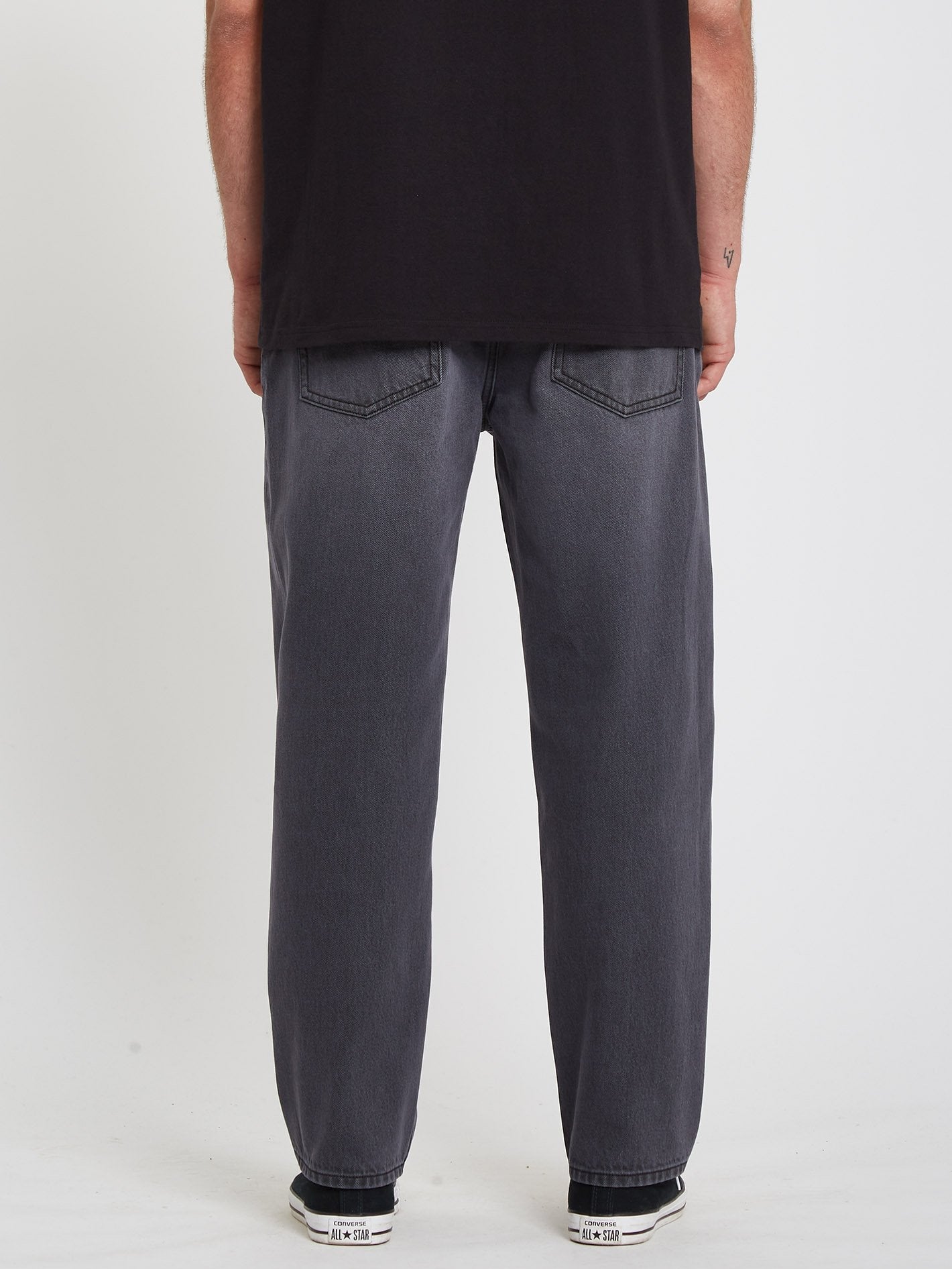 Modown Tapered Jeans – FADE TO BLACK