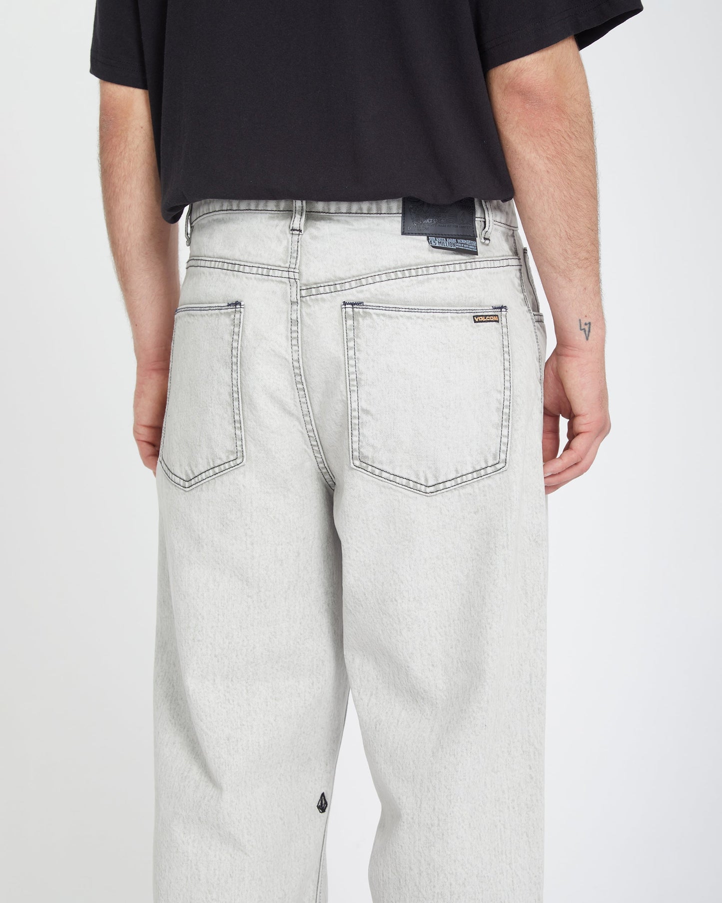 BILLOW DENIM