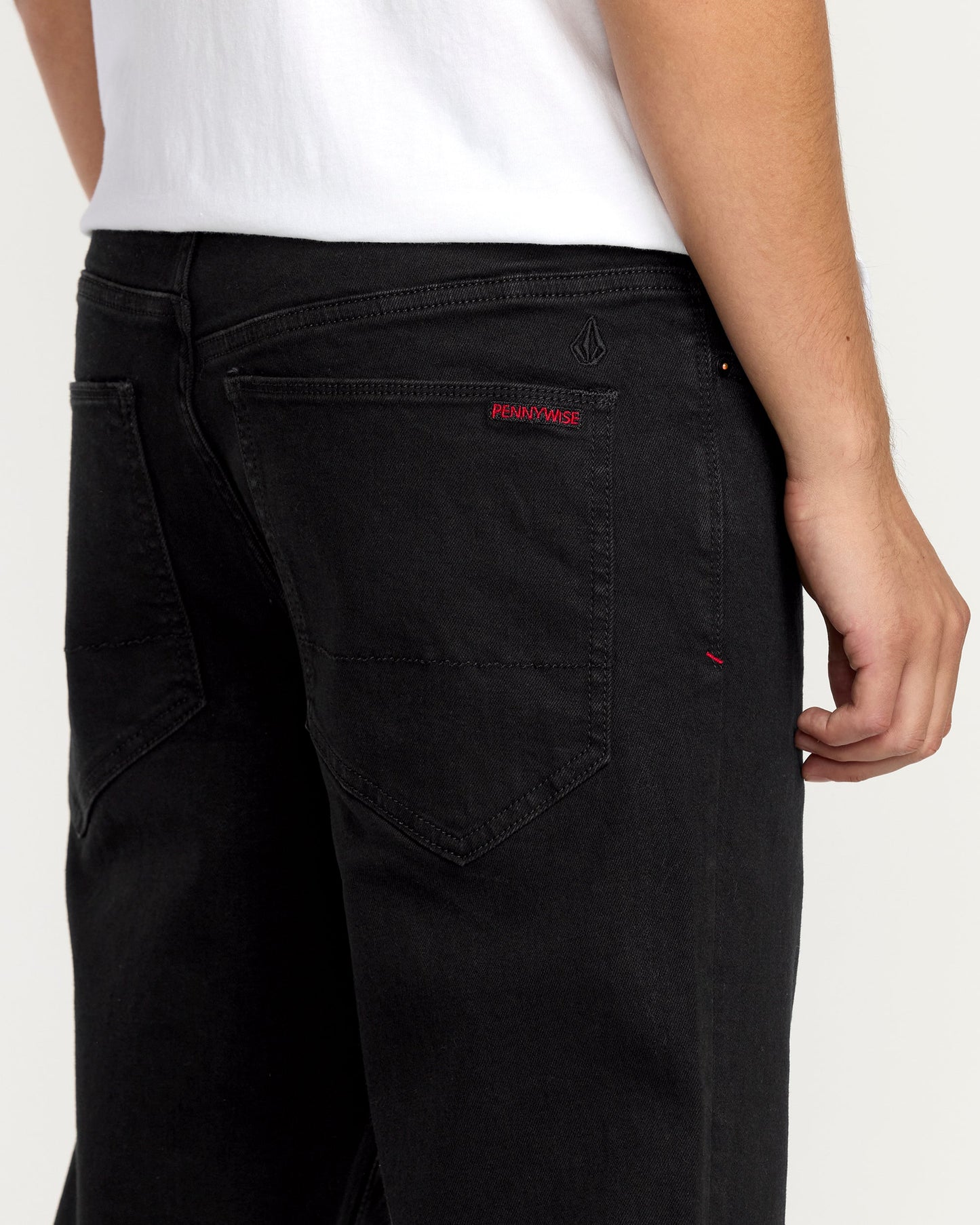 Jean Volcom Ent Pennywise - Black On Black