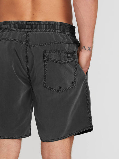 Center Trunk 17" Boardshorts - SCHWARZ