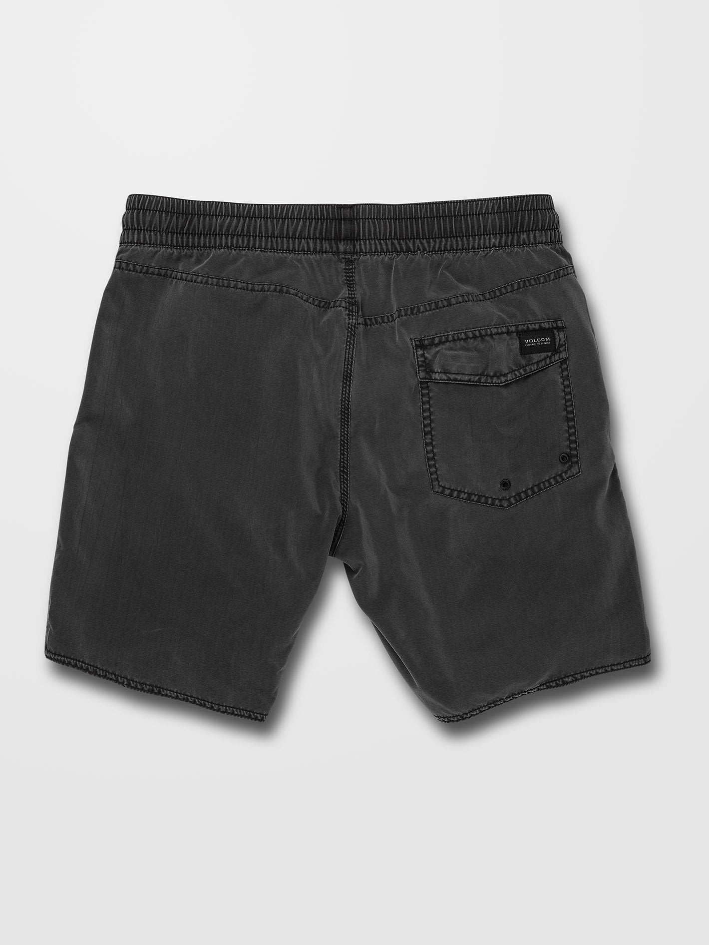 Center Trunk 17" Boardshorts - SCHWARZ