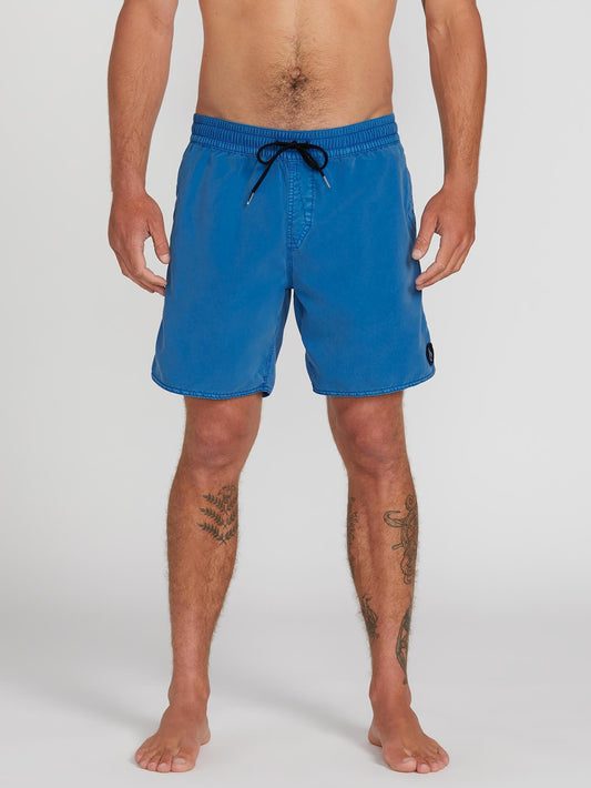 Center Trunk 17" Boardshorts - TRUE BLUE