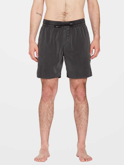 Center Trunk 17" Boardshorts - SCHWARZ