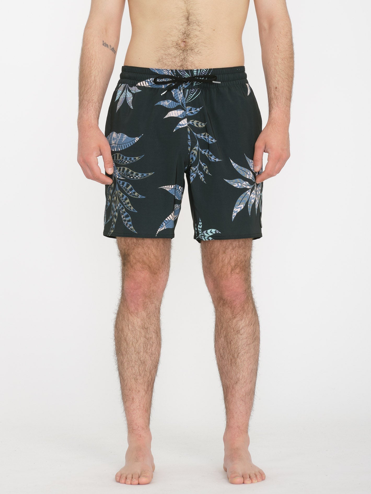 Baffle Trunk 17" Boardshorts - BLACK