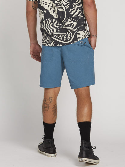 Snt Faded 19" Hybrid Shorts - Sea Navy
