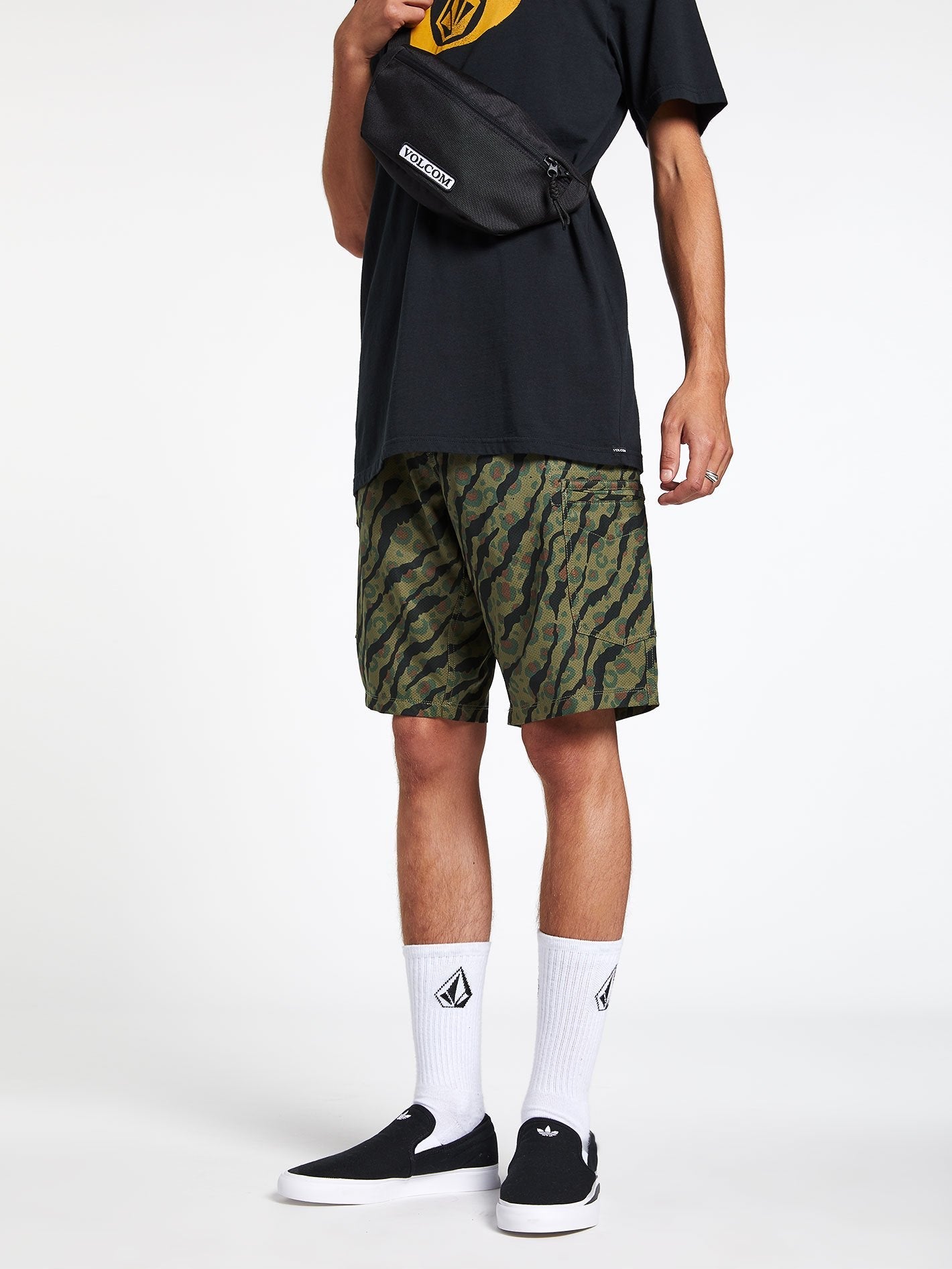 Hybrid Surf'n'Turf Dry Cargo Shorts 21" - ARMEEGRÜN-KOMBINATION