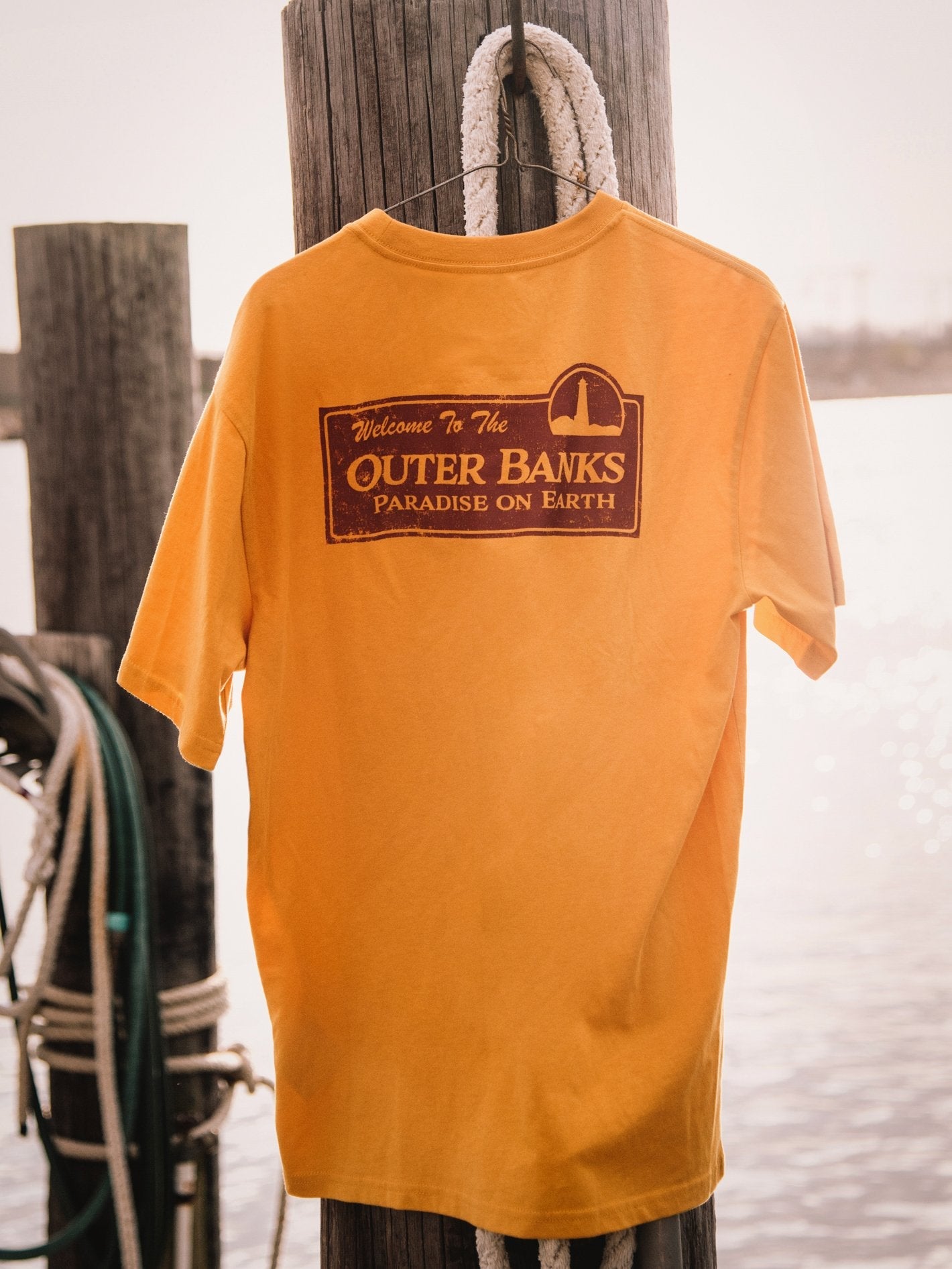 OBX Pope Kompass T-Shirt - VINTAGE GOLD