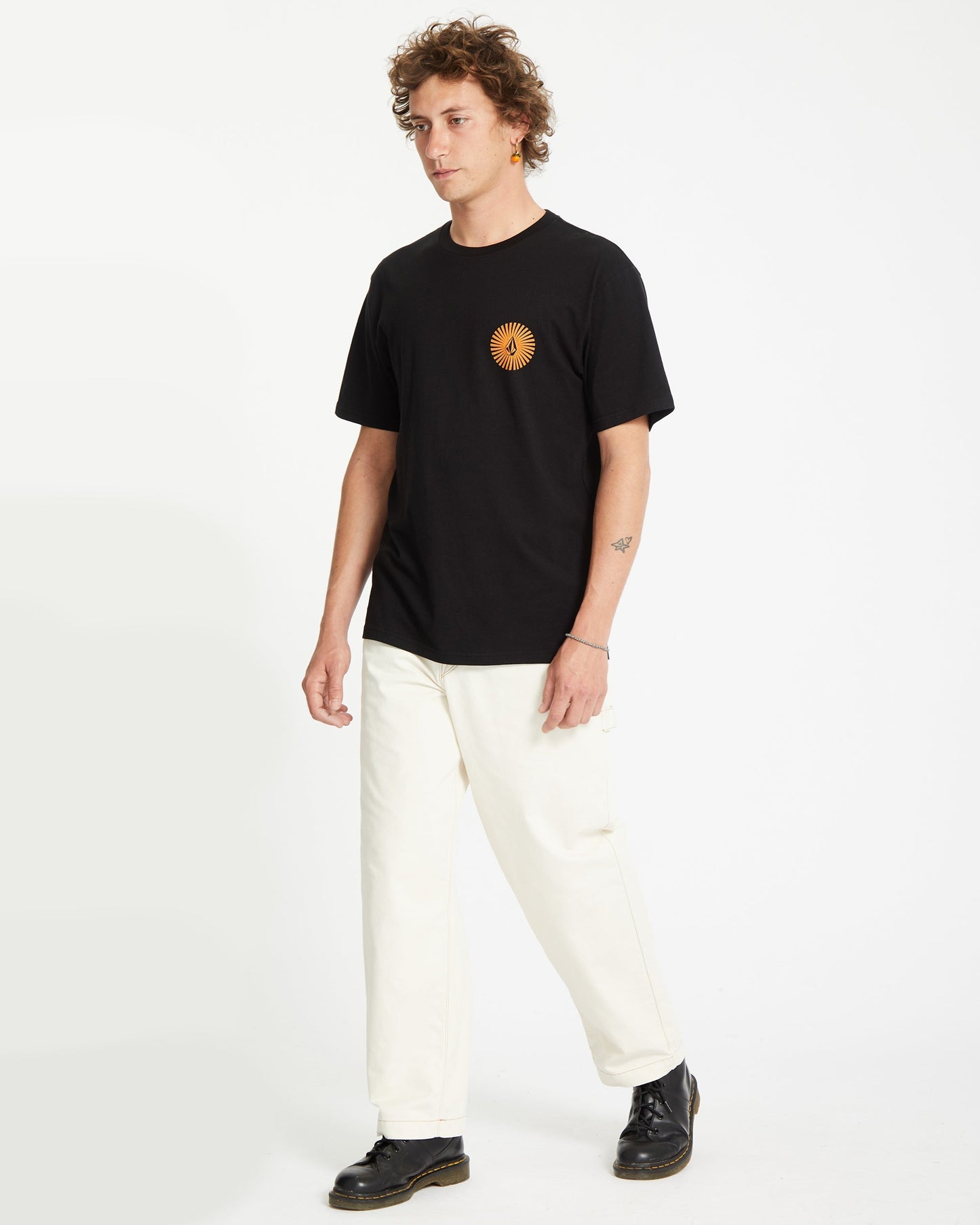 T-shirt Get Out - BLACK