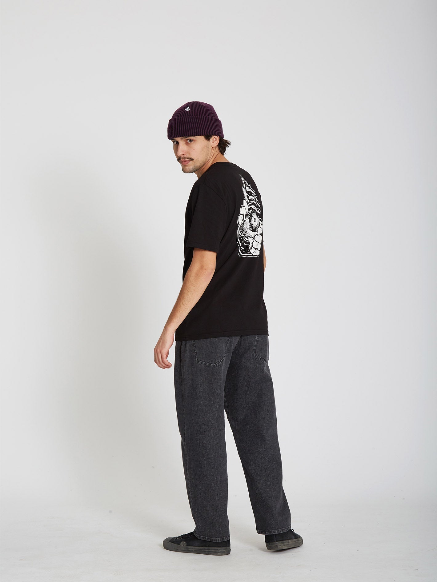 T-shirt Stone Watcher - BLACK