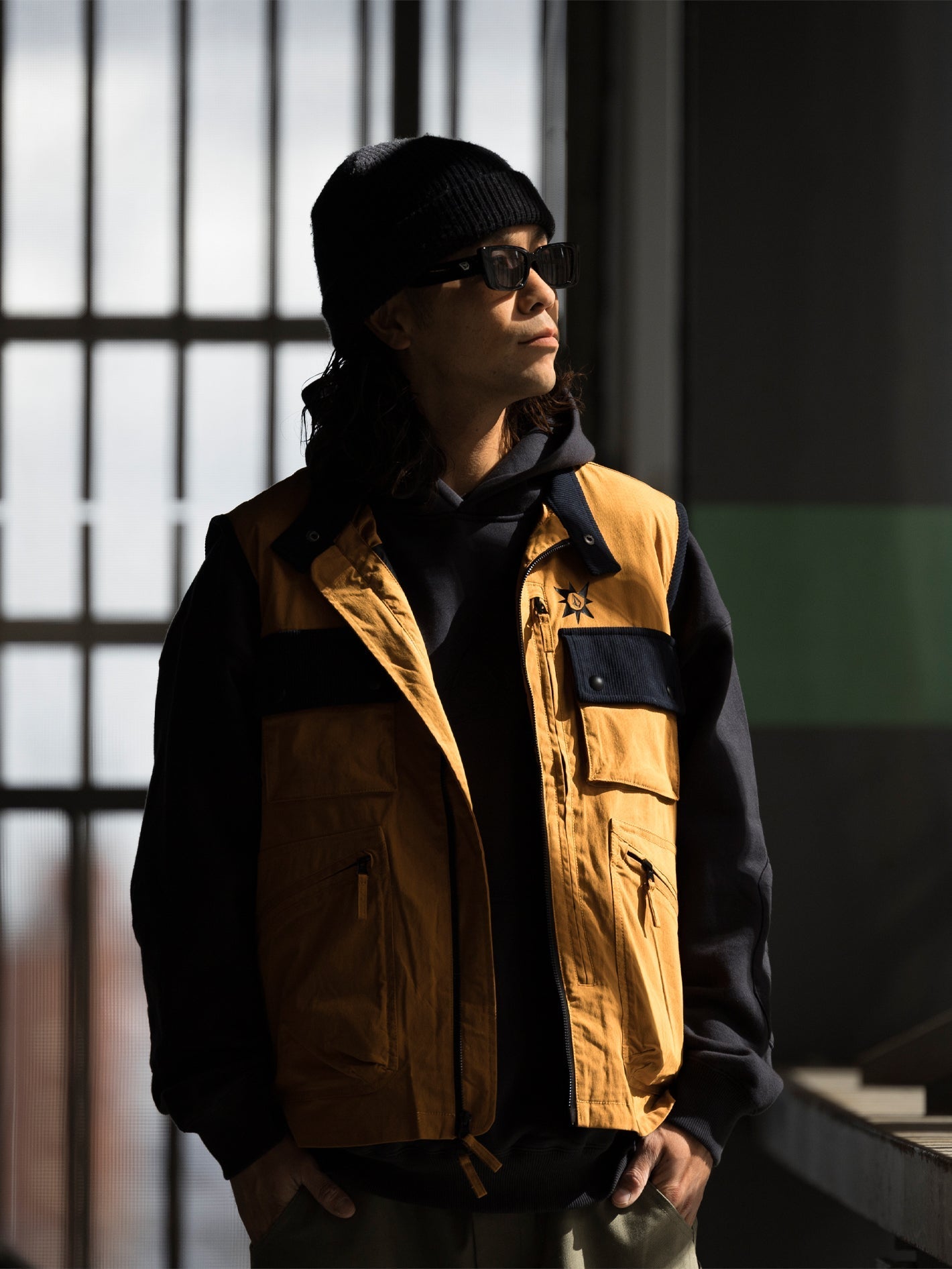 Tds Bryan Iguchi sleeveless jacket - CHESTNUT BROWN