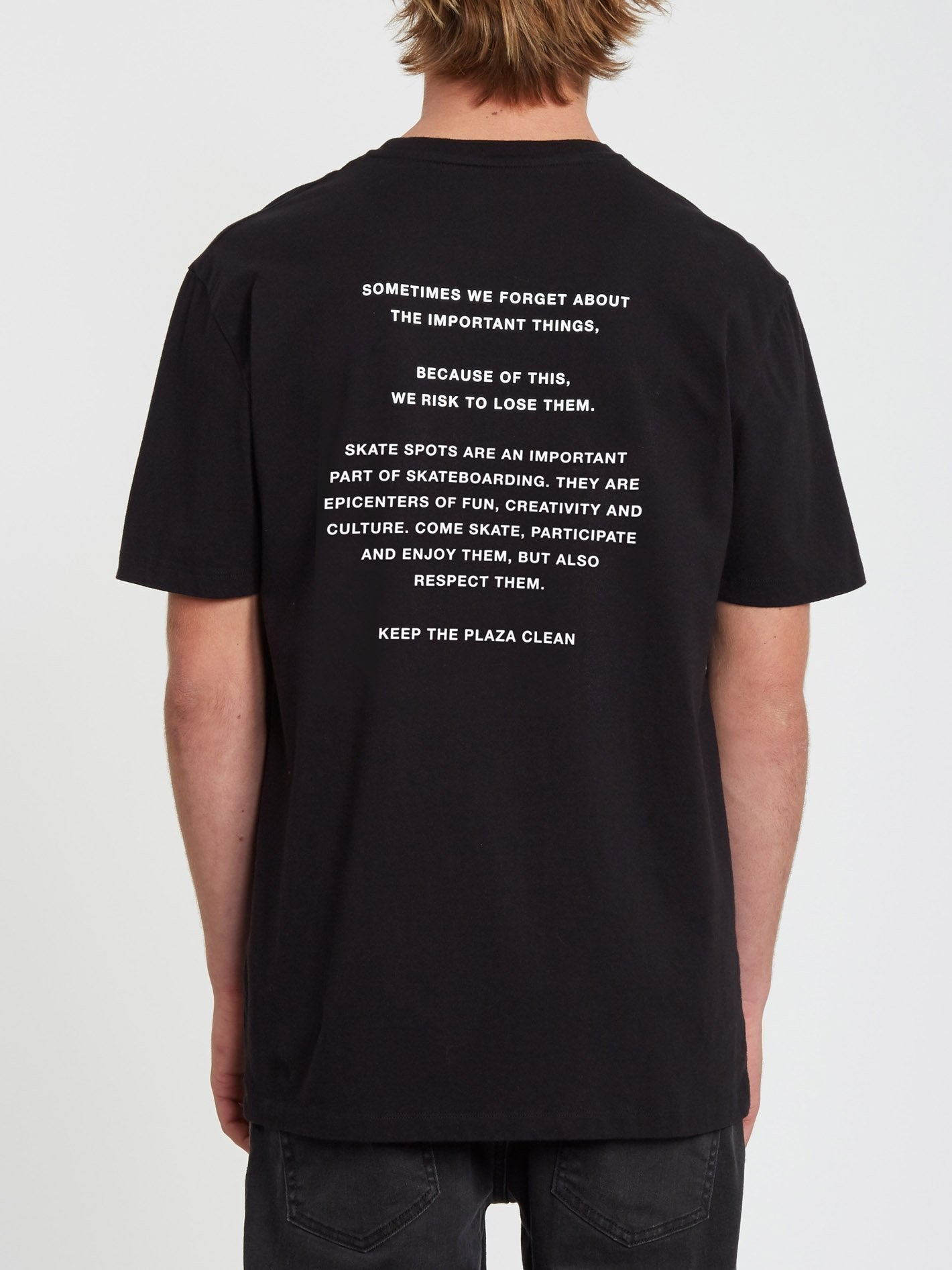 MCBL X VLCM #1 T-shirt - BLACK