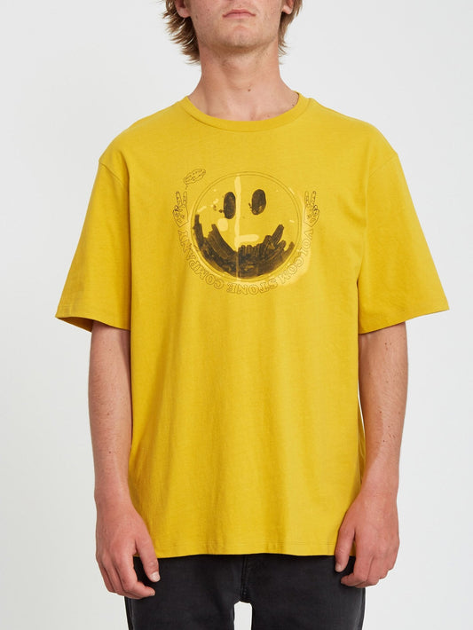 Fake Smile T-Shirt – GOLD