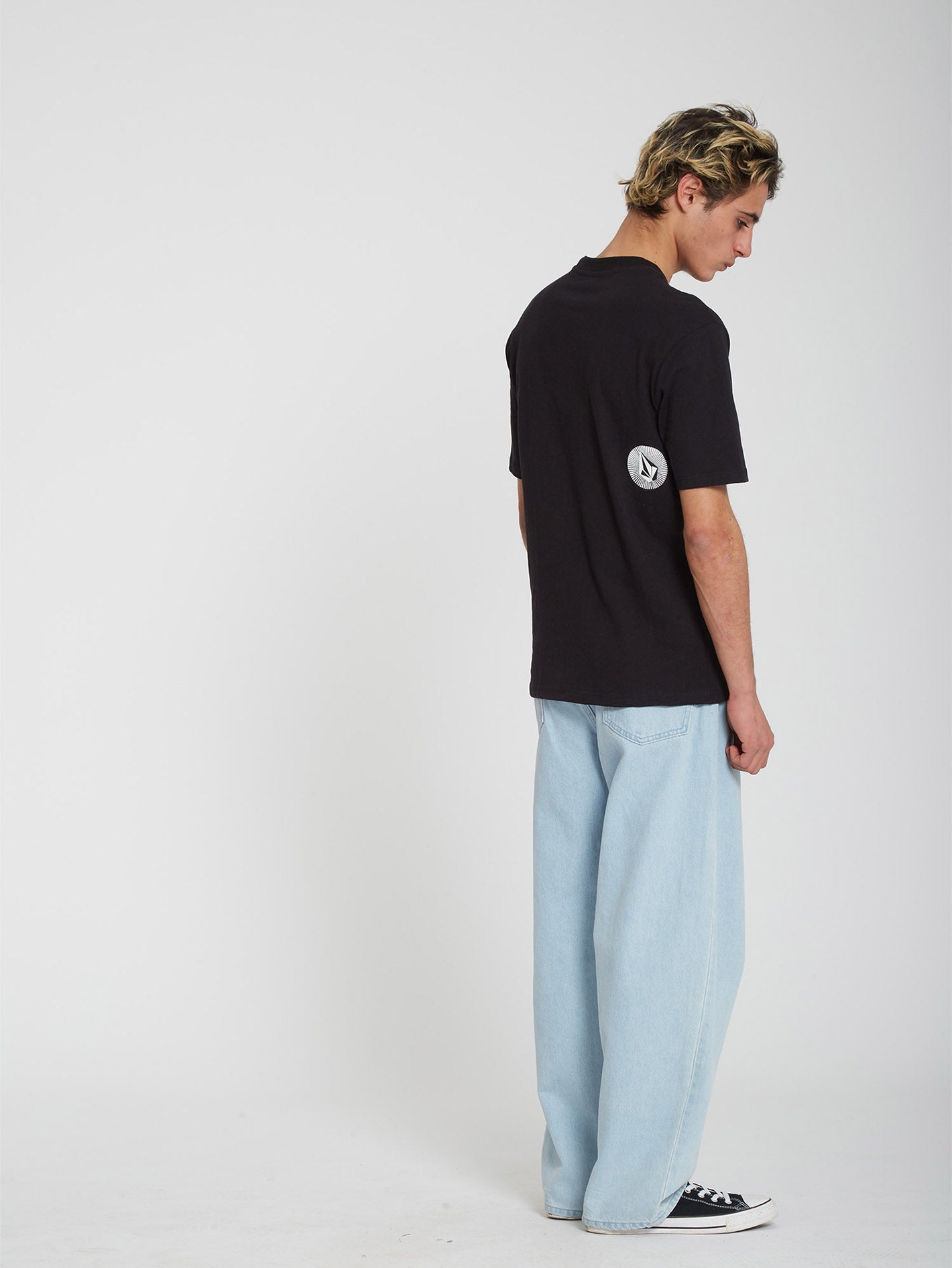 Zerschmettertes T-Shirt – SCHWARZ