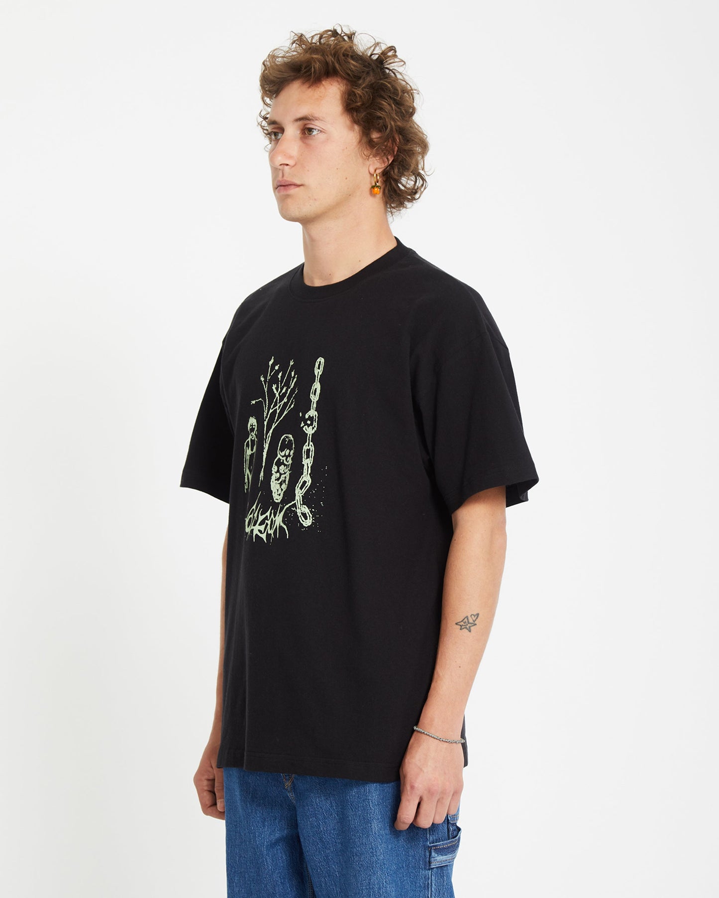Poetic Dess T-Shirt - SCHWARZ