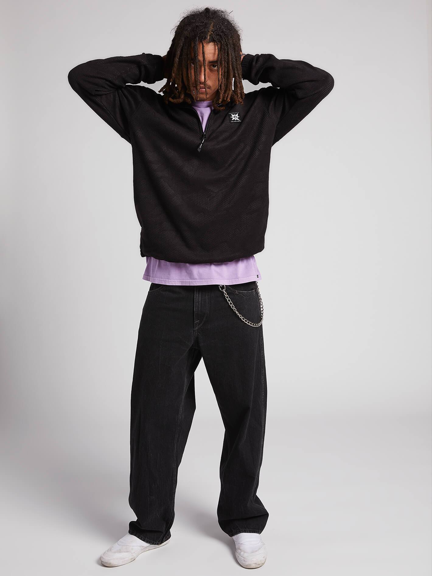 AP#2 Polazer Sweatshirt – Schwarz (UNISEX)
