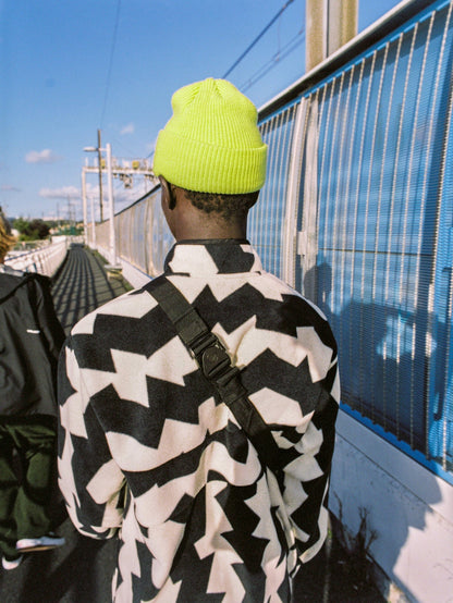 Error92 Sweatshirt - SCHMUTZIG WEISS
