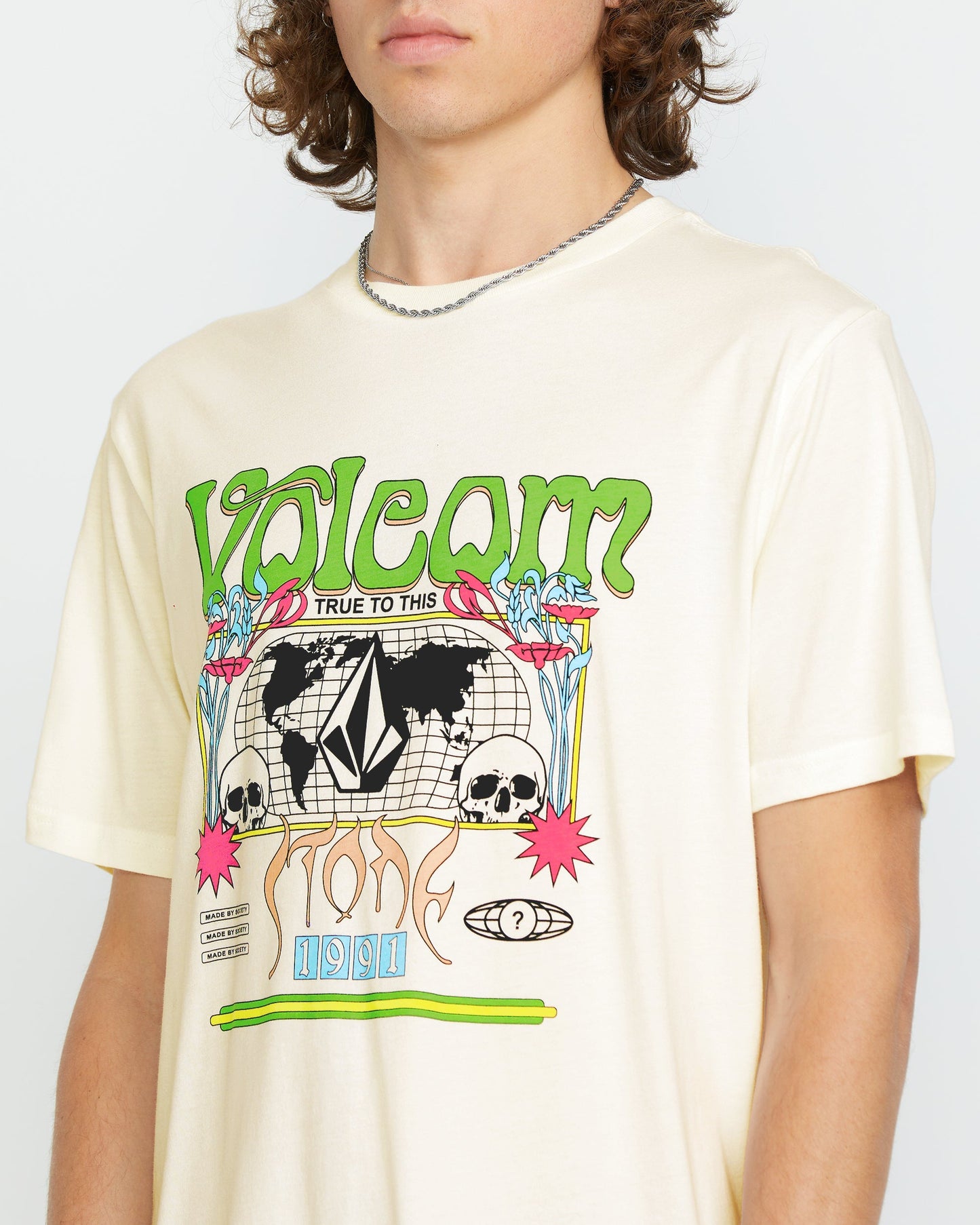 Worldly T-Shirt - OFF WHITE