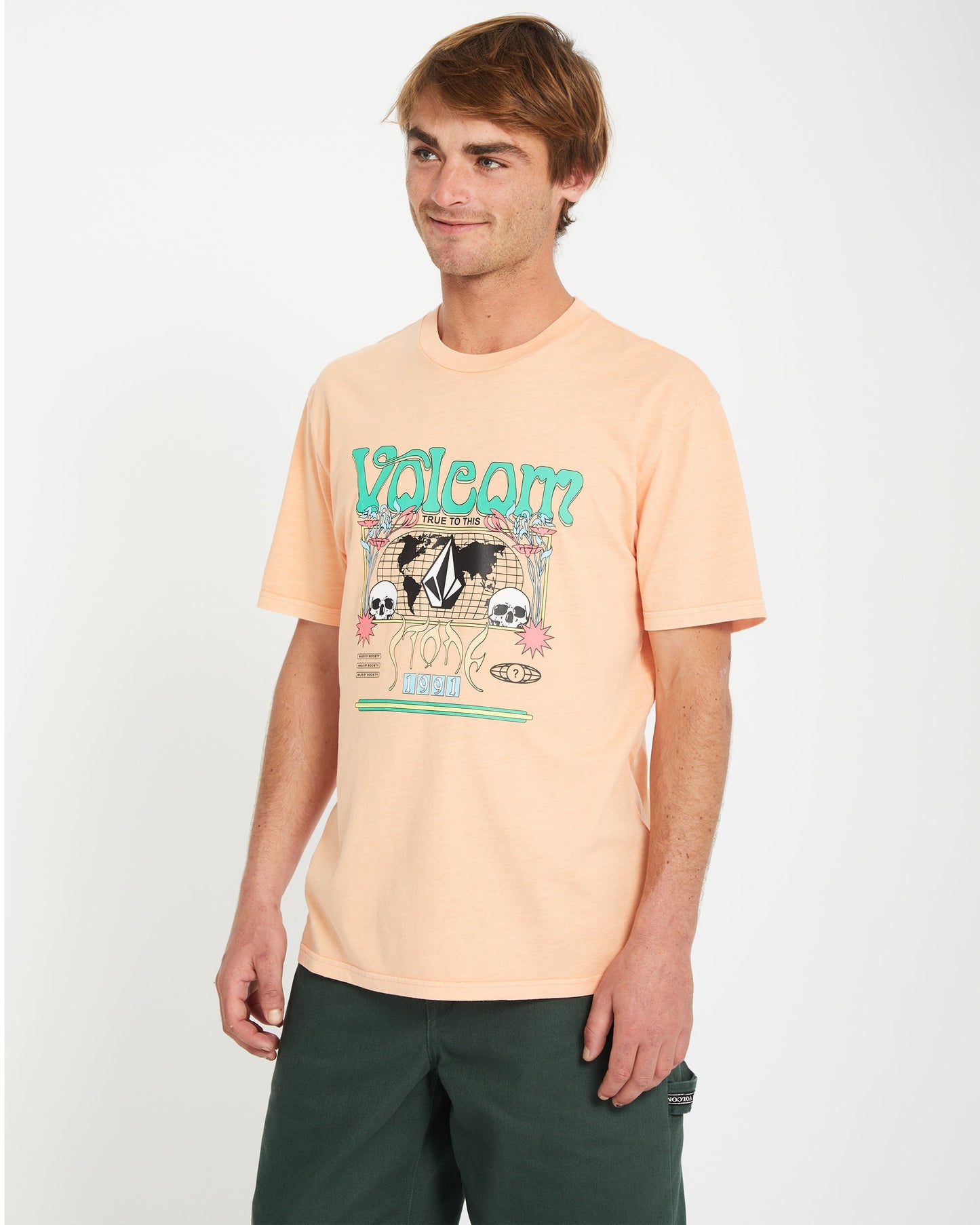 Worldly T-shirt - Pale Peach
