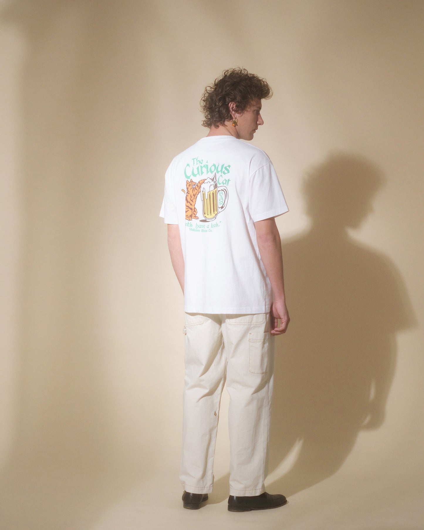 Curious Cat T-shirt - WHITE