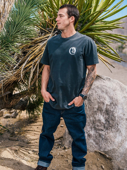 Stone Split T-Shirt – SCHWARZ