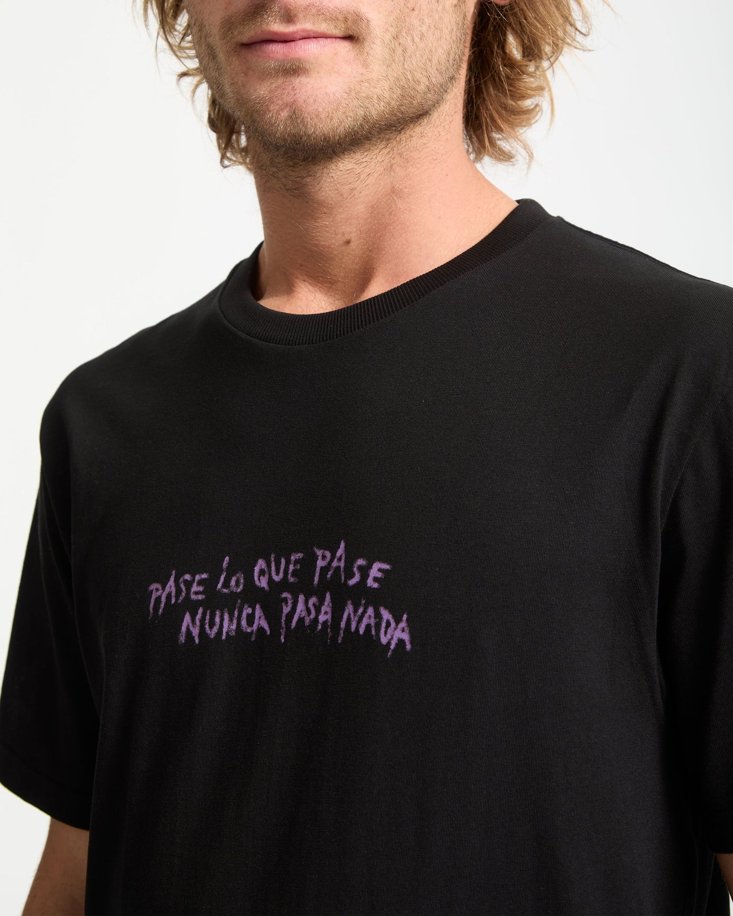 T-Shirt Nunca Pasa - Black