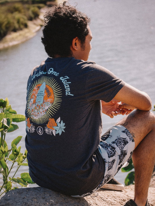 OBX John B Shrine Short Sleeve Shirt - Heather Black