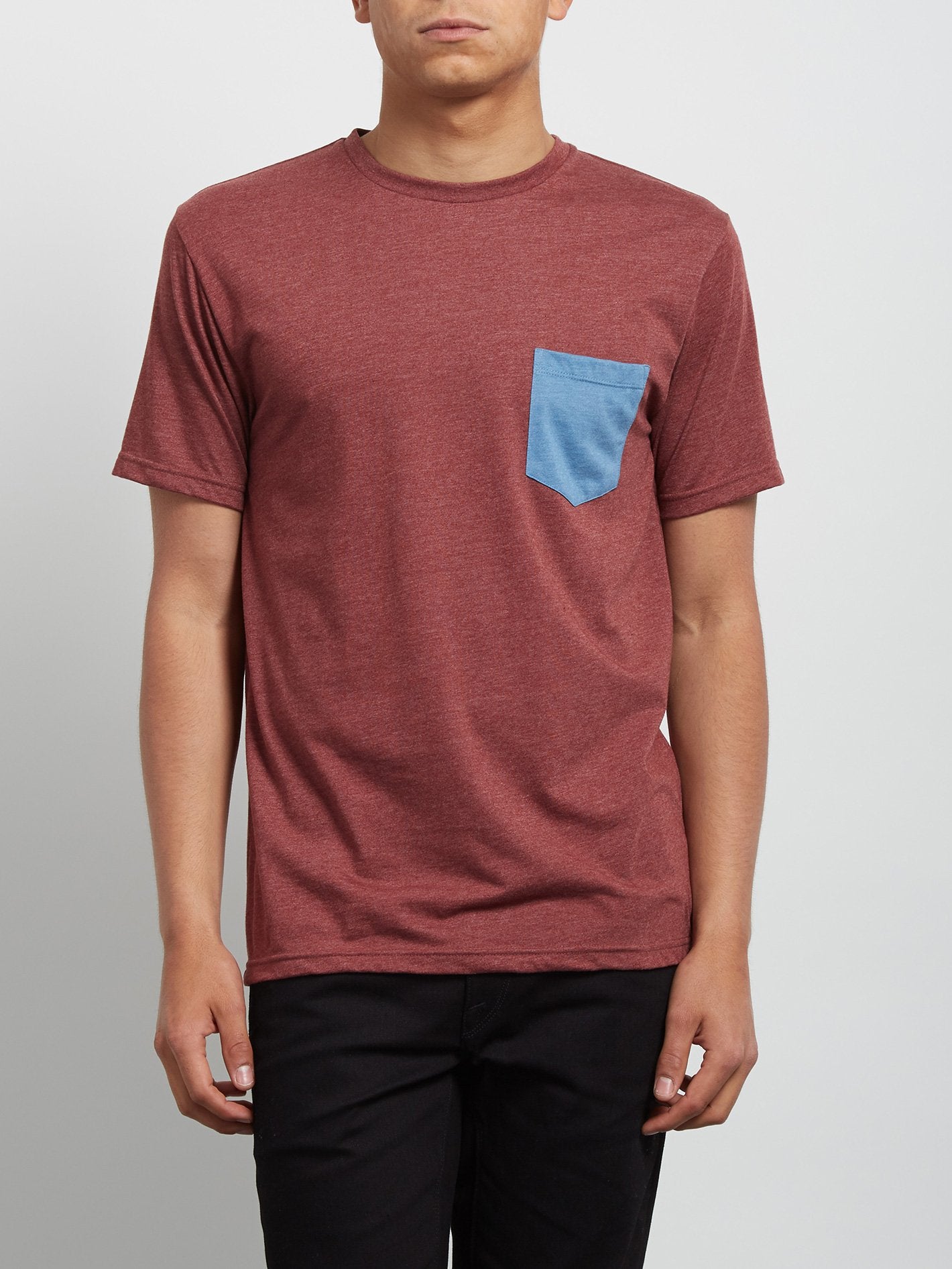 T-Shirt mit kurzen Ärmeln und Tasche - Purpurrot