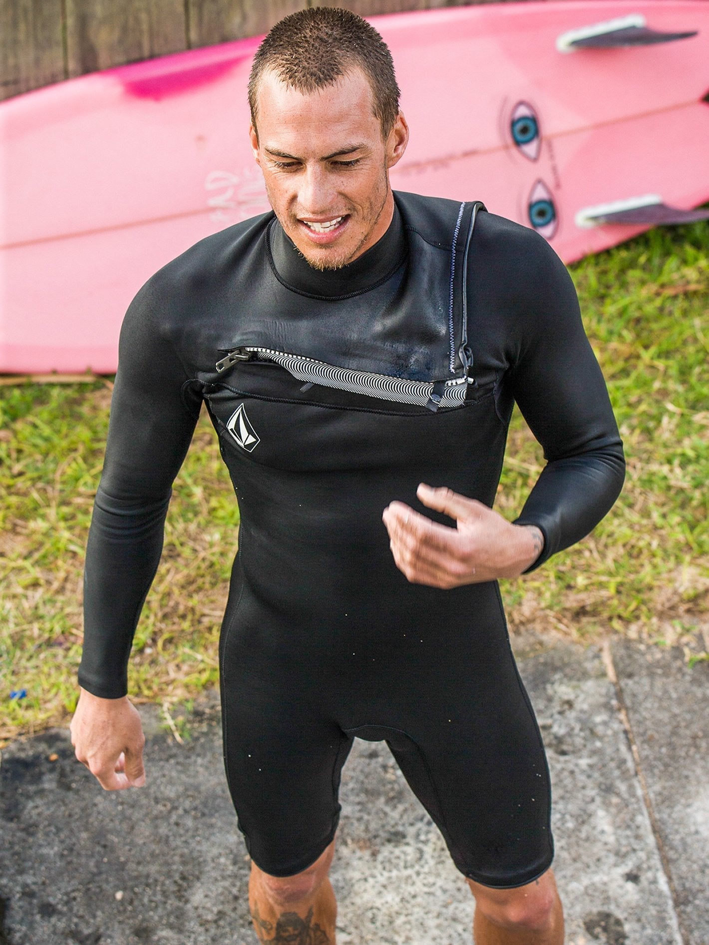 Modulator 2/2 mm mid-season long-sleeved wetsuit with chest zip - BLACK