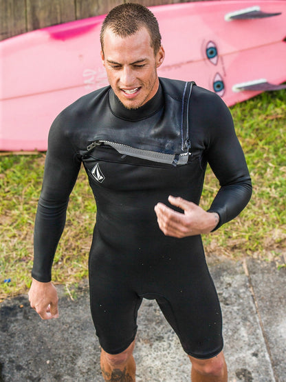 Modulator 2/2 mm mid-season long-sleeved wetsuit with chest zip - BLACK