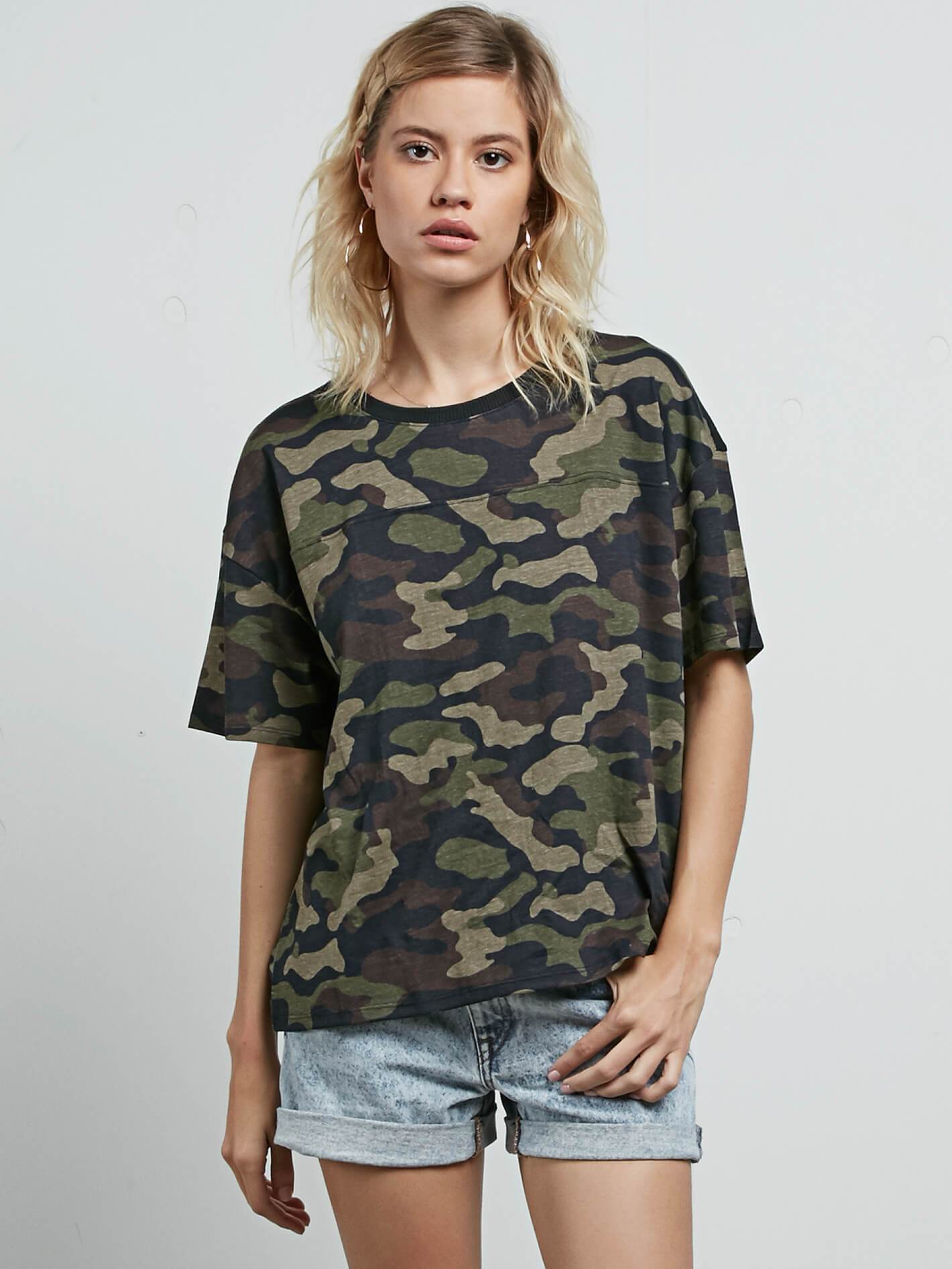 Throw Shade Short Sleeve T-Shirt - Dark Camo