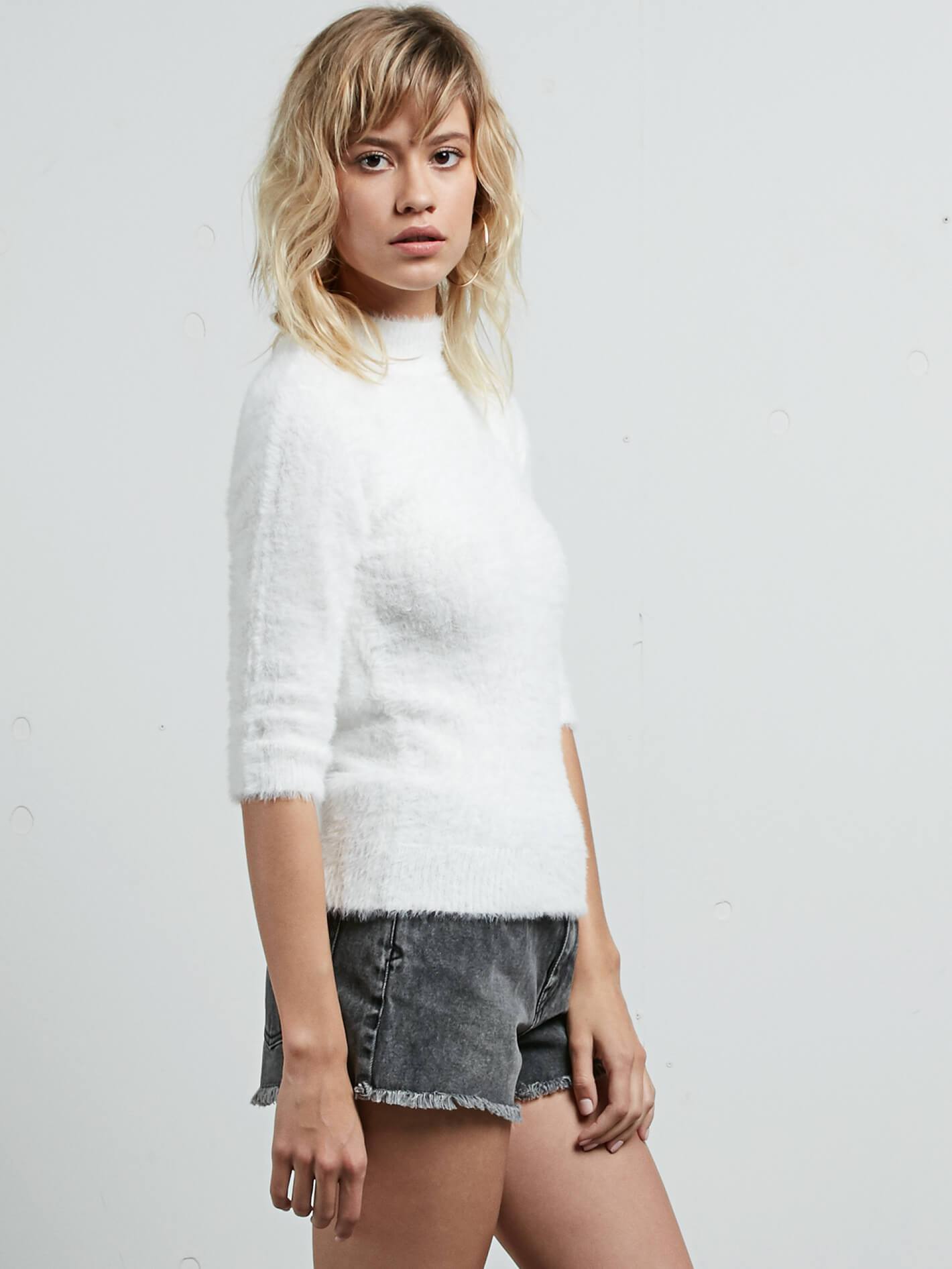 Bunney Riot 3/4 sleeve pullover - Star White