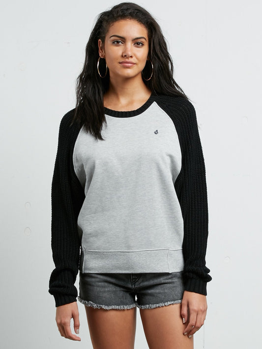 PEARED UP SWEATER BLACK