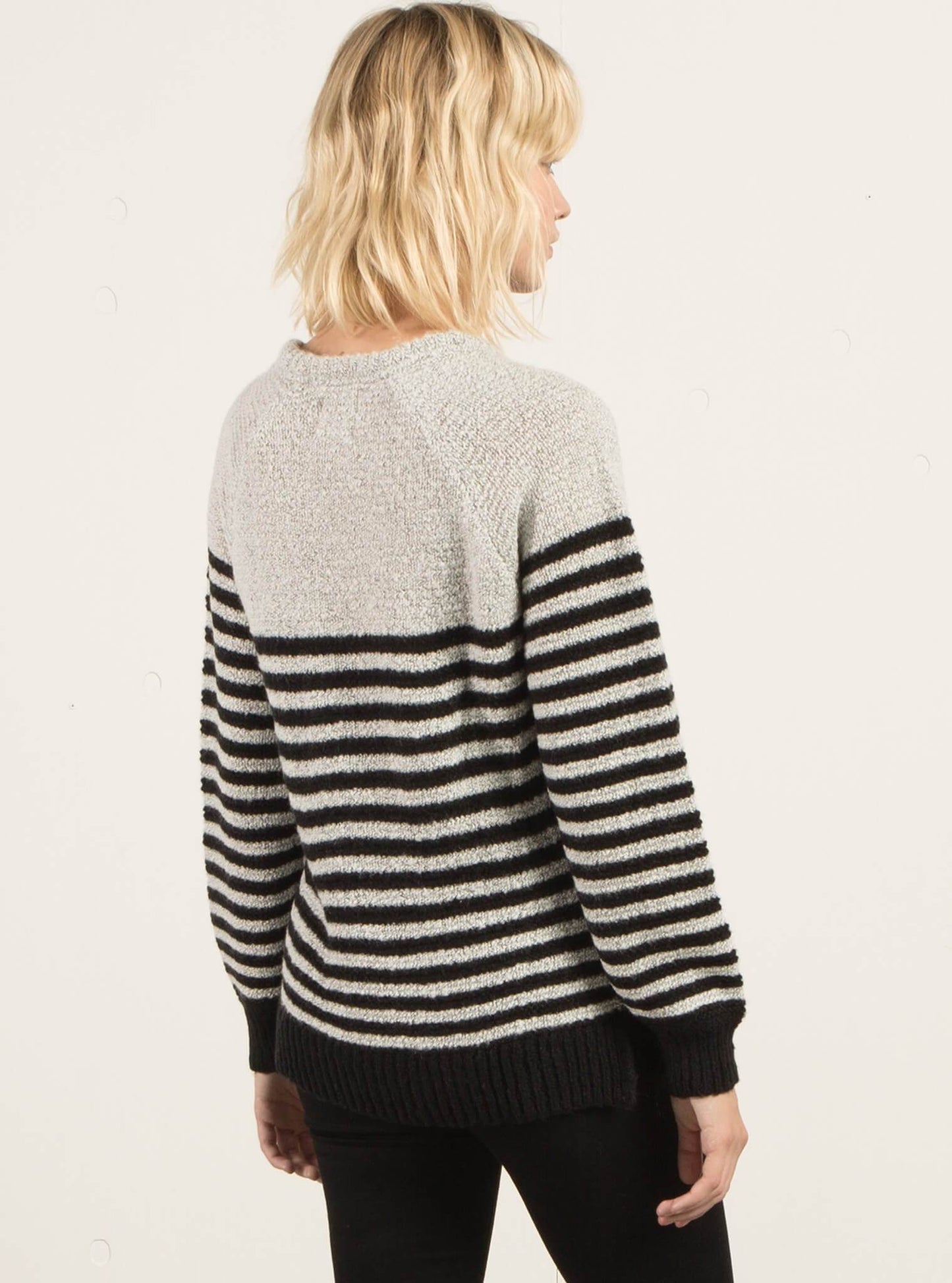 Cold Daze Pullover - Star White