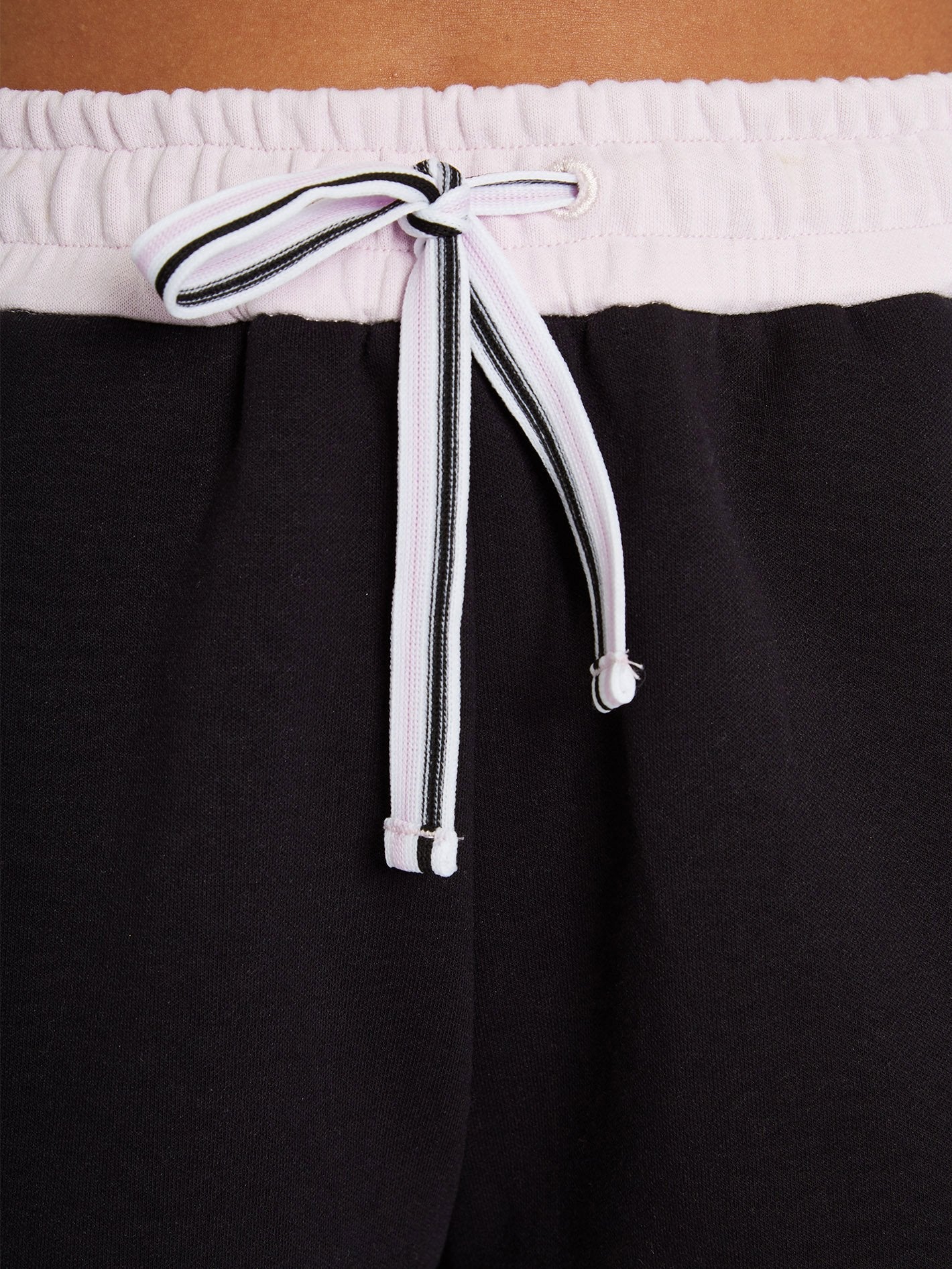 Siiya Shorts - Black