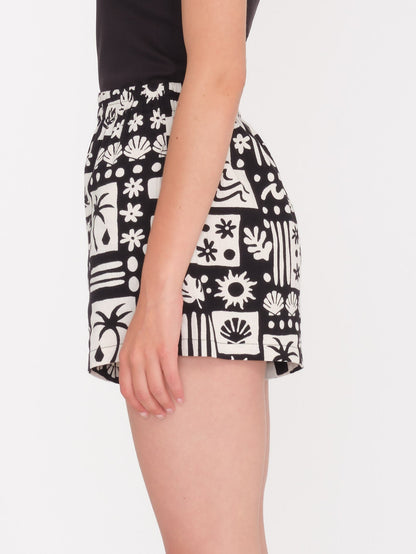 Sunny Wild Shorts - SCHWARZ