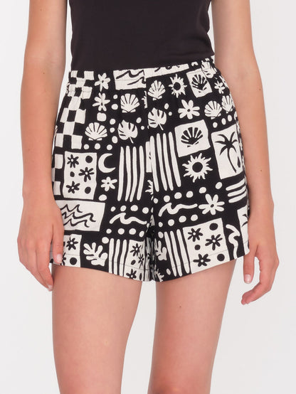 Sunny Wild Shorts - SCHWARZ
