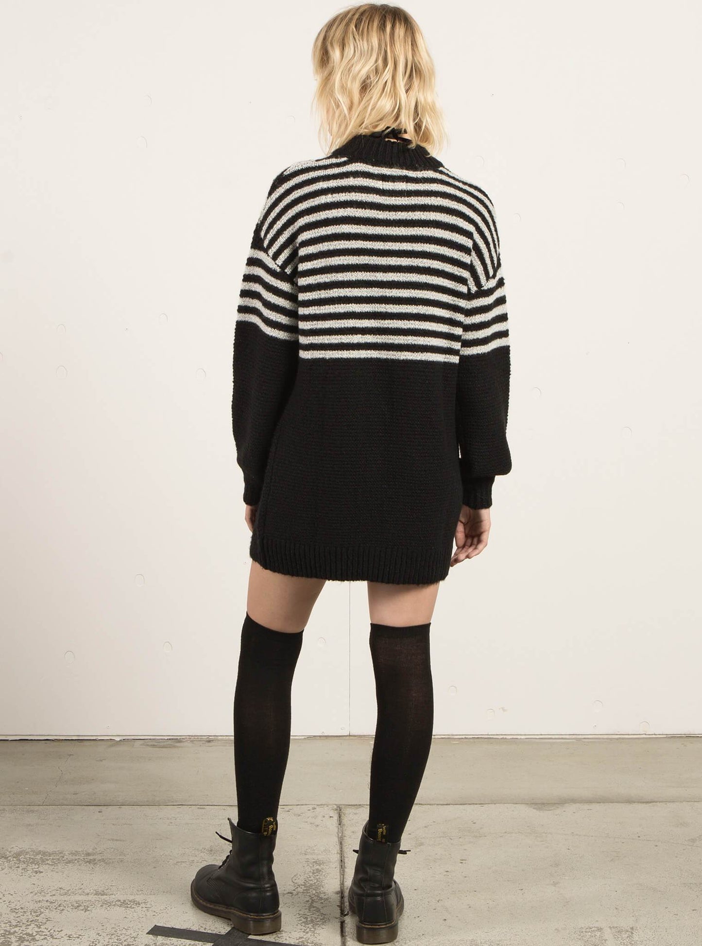 Robe Pull Cold Daze - Black