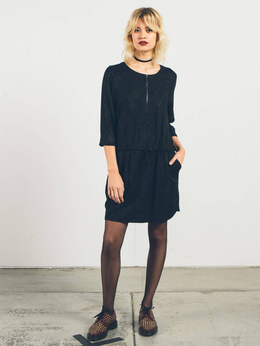 Robe Space Trip - Black