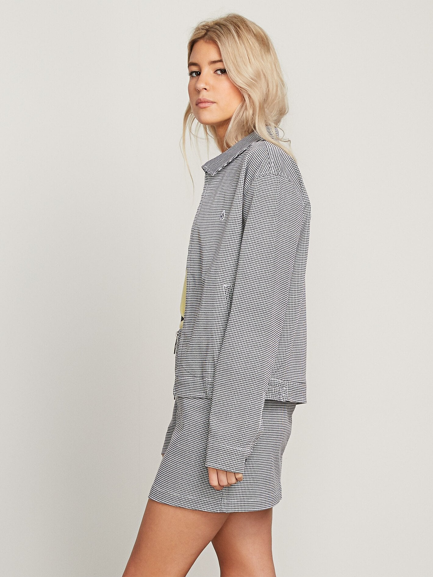 Frochickie Hemdjacke - Schwarze Kombination