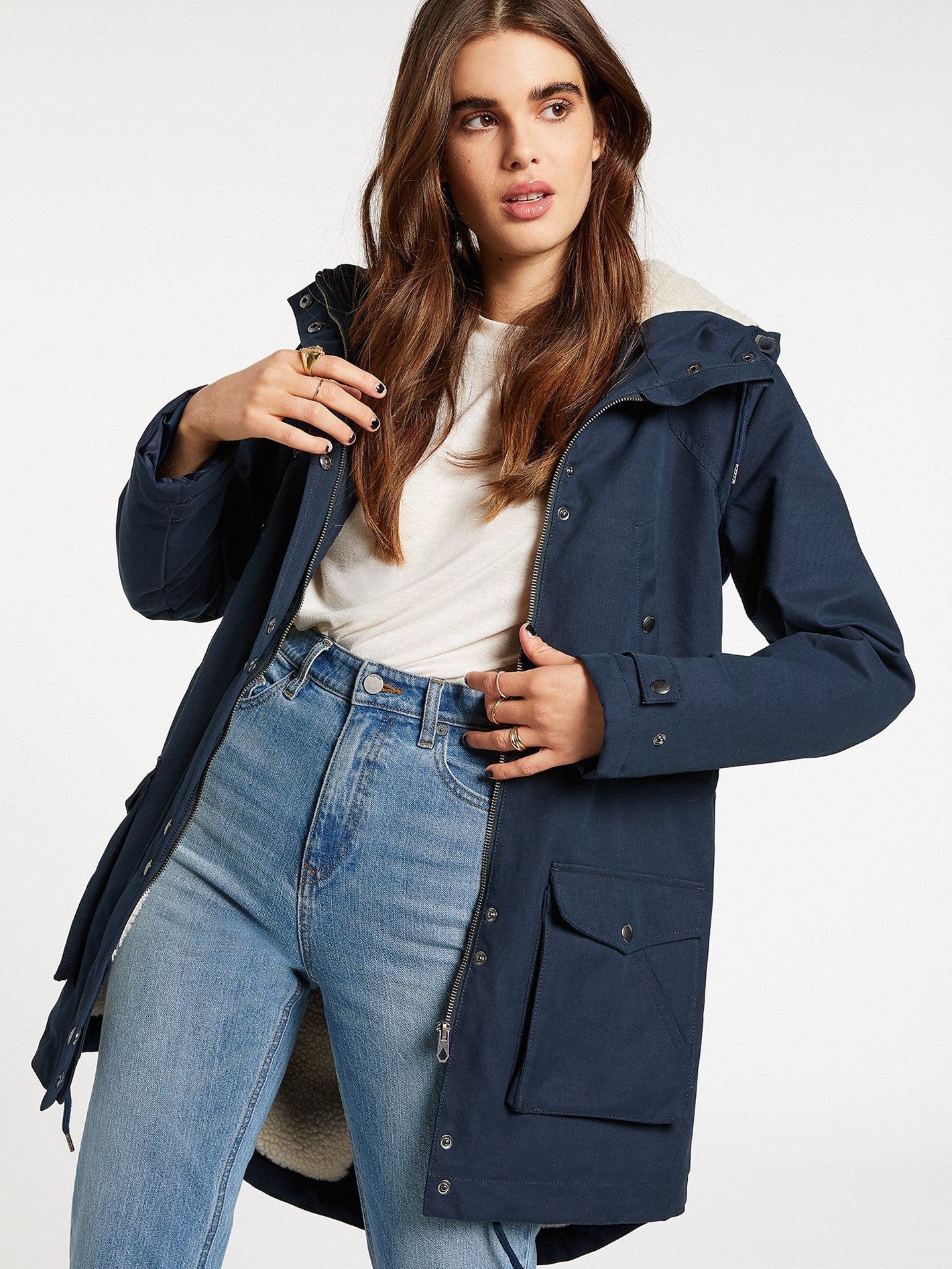 Walk on By 5K Parka - SEA NAVY