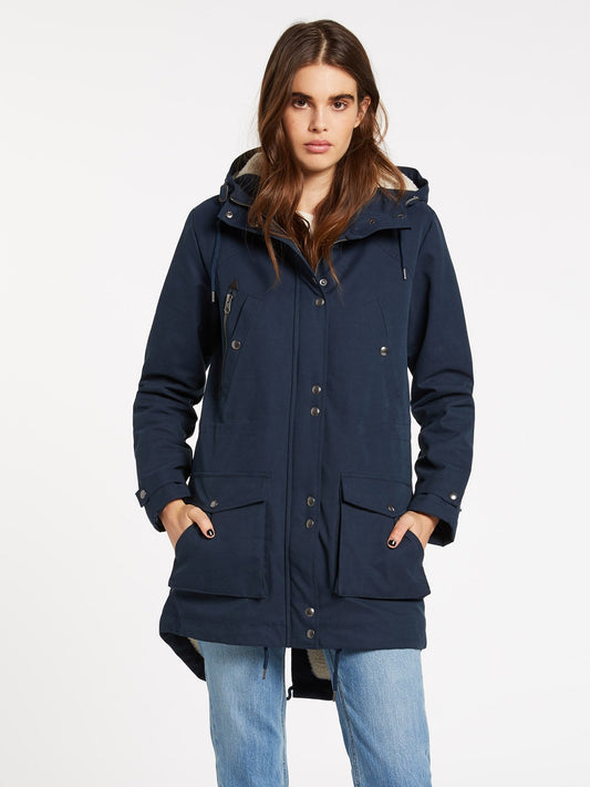 Walk on By 5K Parka - SEA NAVY