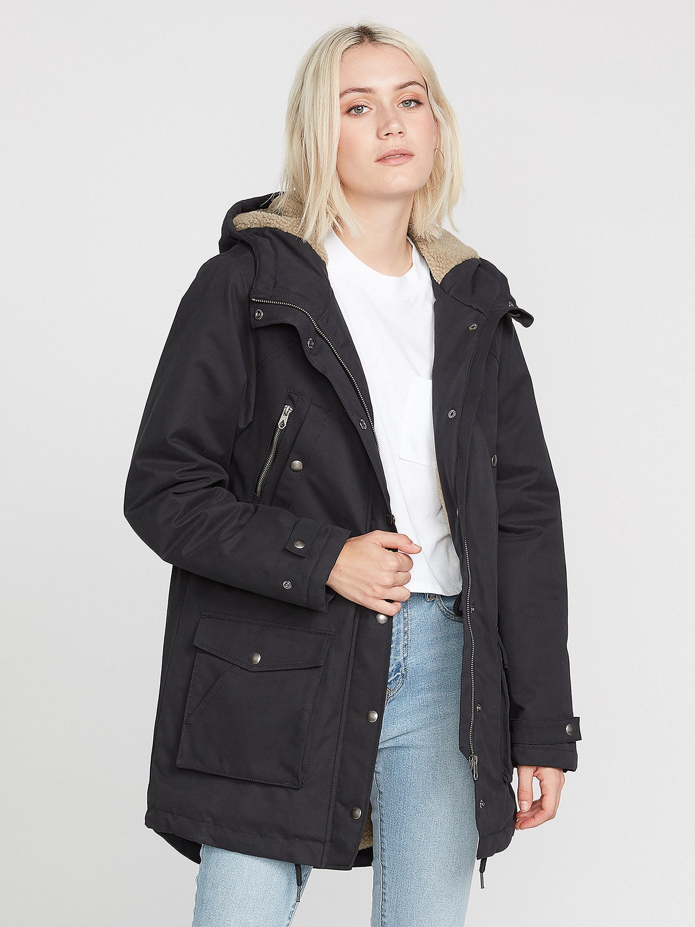 Parka Walk On By 5K - BLACK