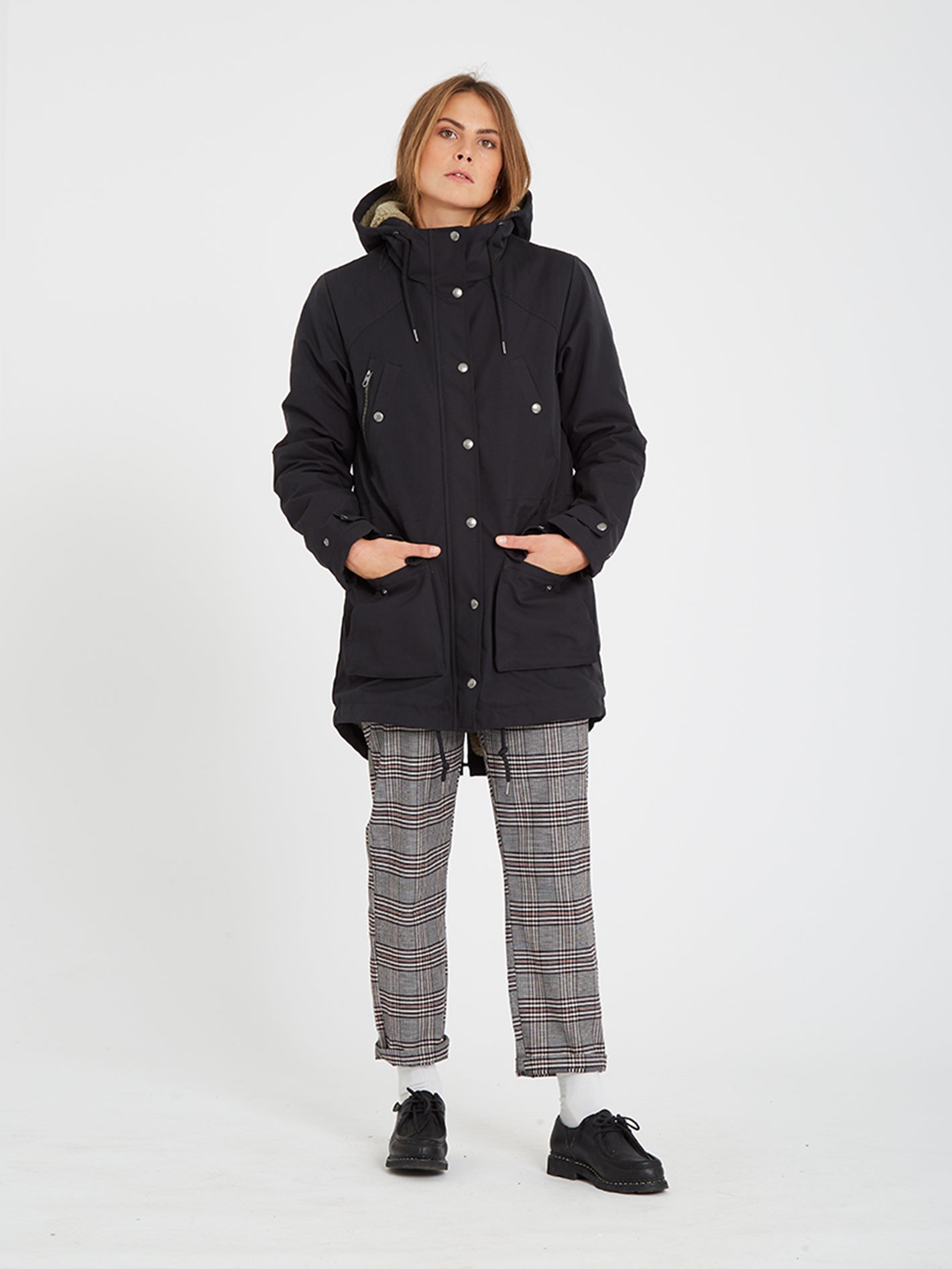 Parka Walk On By 5K - BLACK
