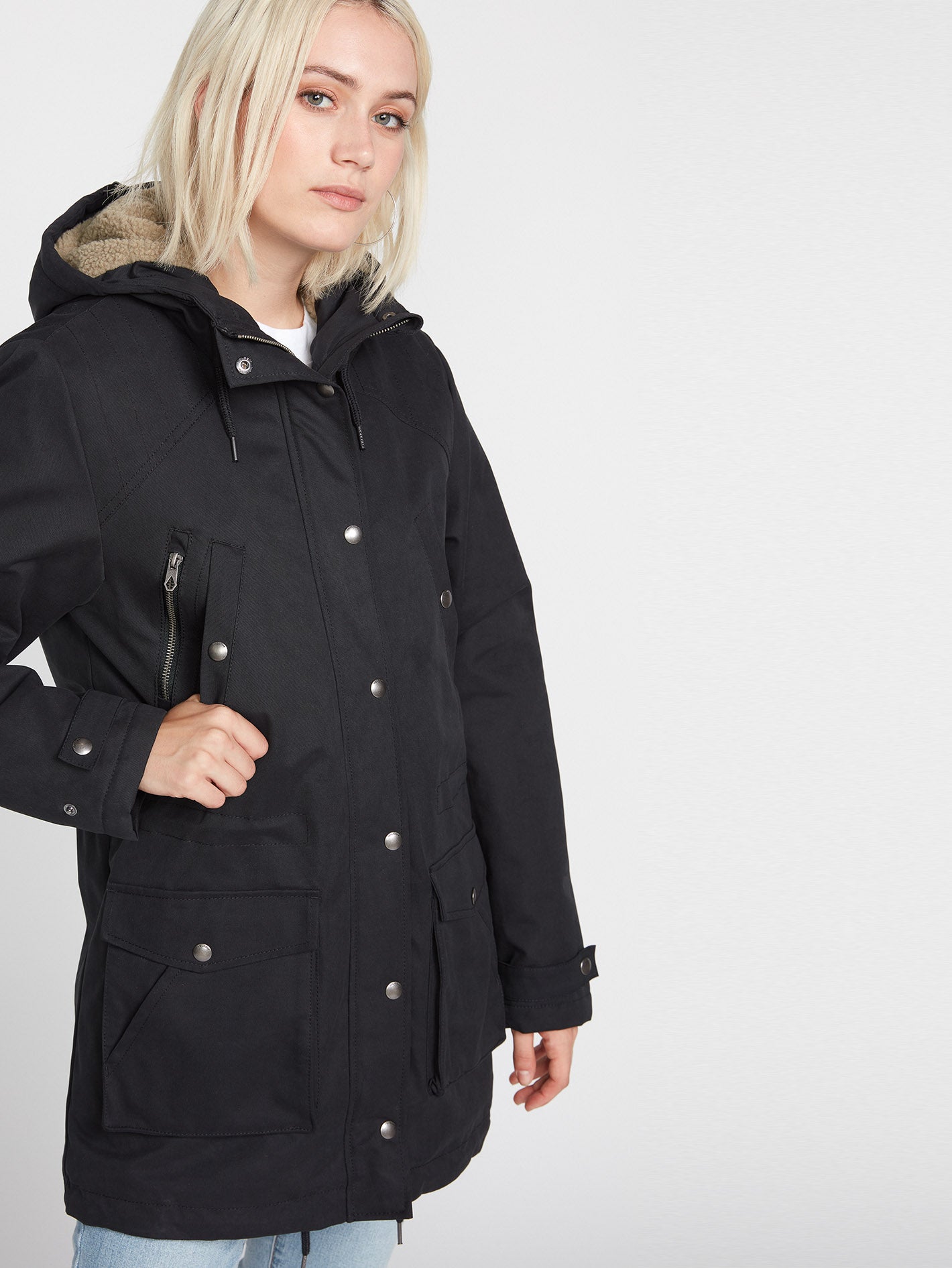 Parka Walk On By 5K - BLACK