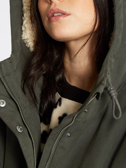 Less Is More 5K Parka - RINSED BLACK