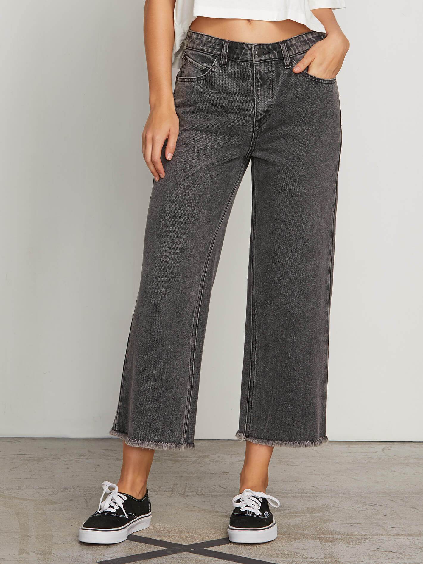 Jean High & Dry Crop - Smoke