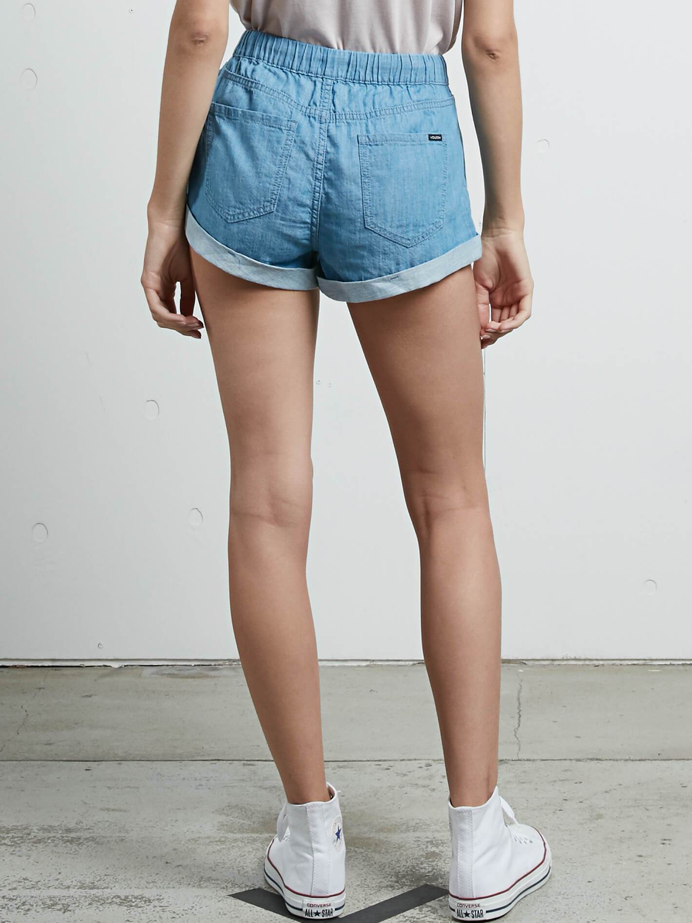 Sunday Strut Shorts - Light Blue