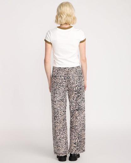 Stoned Boyfriend-Lowrise-Jeans – Tiermuster