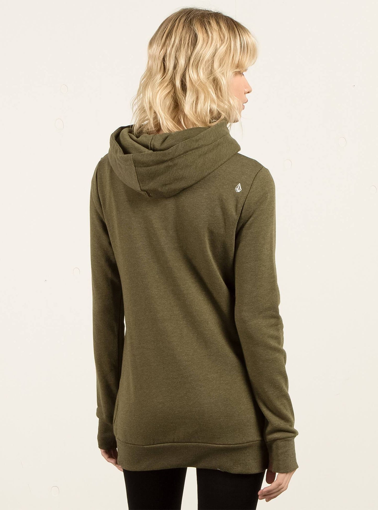 Walk On By Langes Kapuzensweatshirt - Dunkles Tarnmuster